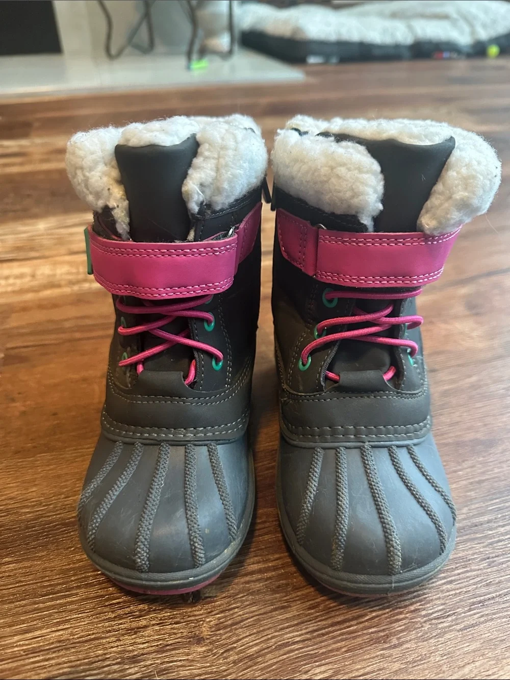 Cat Jack Kids wWaterproof Winter Boots with Pink Accents
